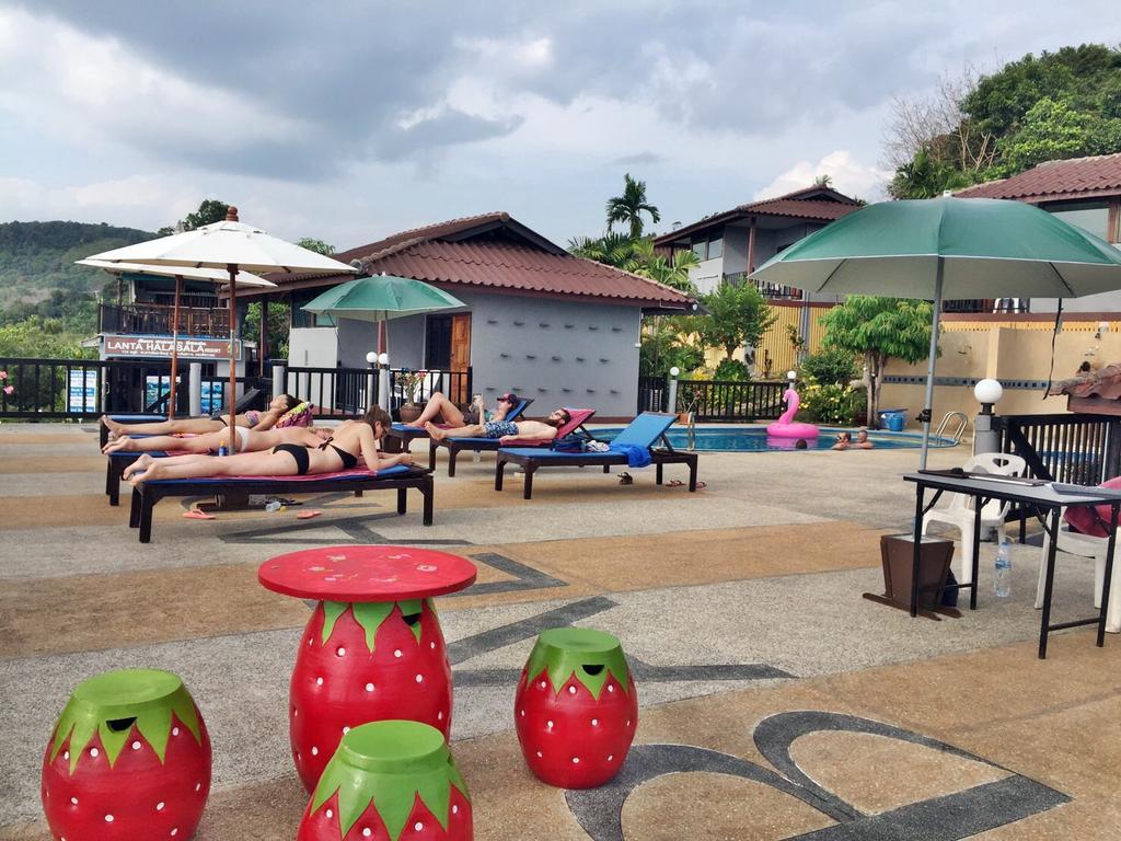 Lanta Halabala Resort Ko Lanta Exterior foto